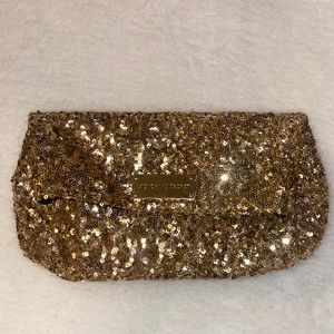 The cutest sequence Victoria’s Secret clutch